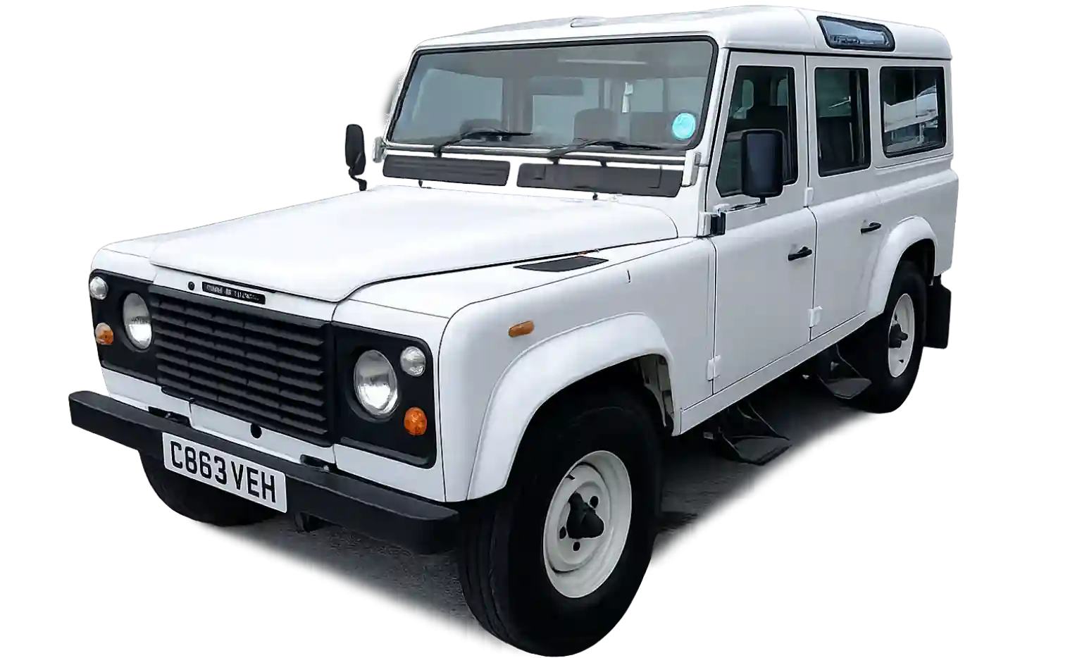 TV Film Movie Action Vehicles Scotland UK Land Rover 110 Defender Safari 4x4 1985 Front NS Trans